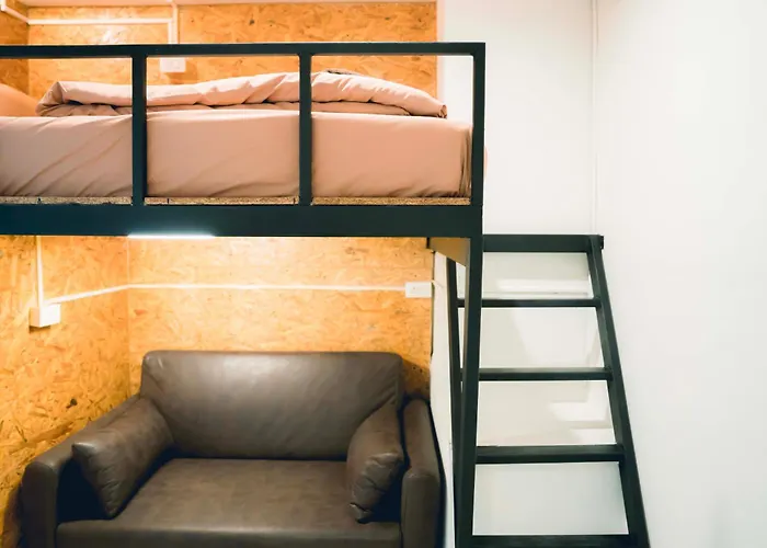 Comfy Corner Hostel Bangkok