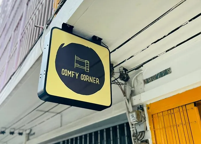 Comfy Corner Hostel *